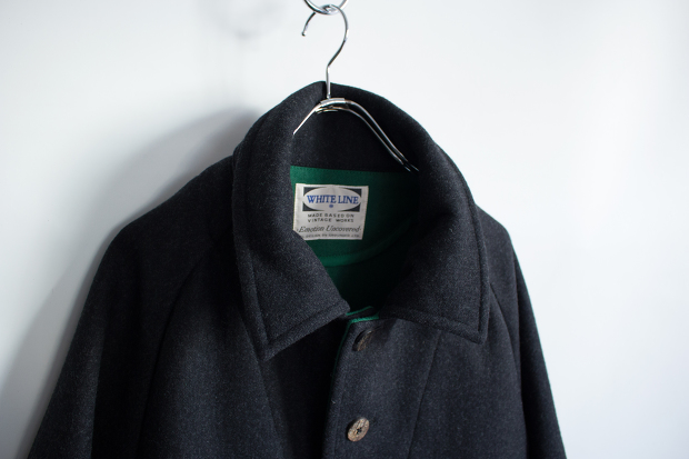 White lineのWater-Repellent Wool Cashmere Melton Coat