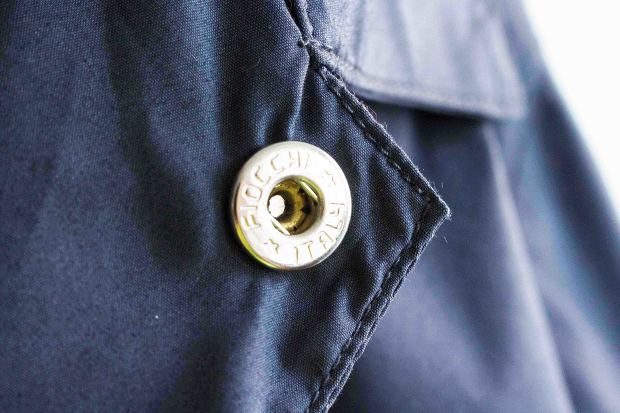 PortvelのCoach Shirts JacketのCharcoalのスナップボタンの画像