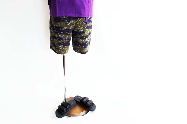 CoochucampのHappy Shortsのタイガーカモのスタイルの正面からの画像