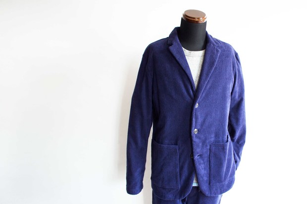 Thing fabricsのTailored collar jacketのNavyのスタイルの正面の画像