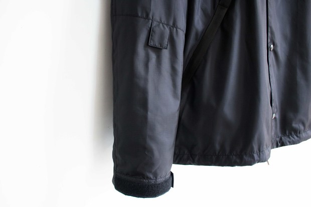 PortvelのCoach JacketのBlackの袖部分の画像