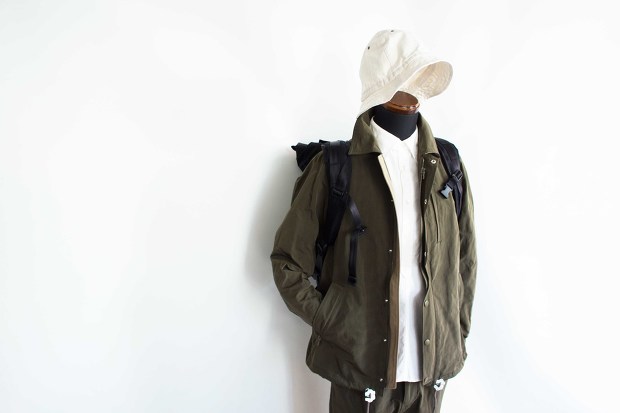 MeanswhileのMemory Peach Odd Job Flap Coach Jacketのコーディネート画像