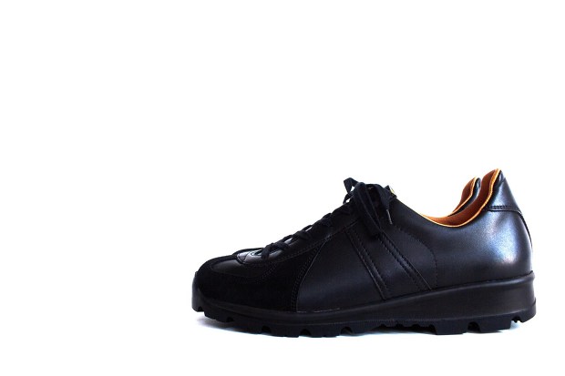 Reproduction of found German Trainer 1759L