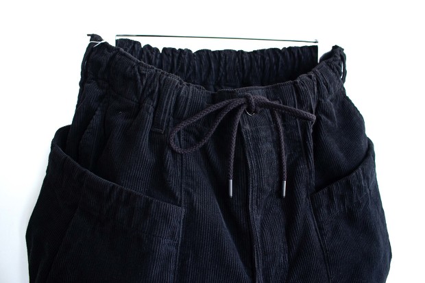 Manual alphabet O/D Corduroy Cargo Shorts