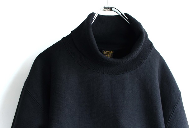 A Vontade/Turtle Neck L/S