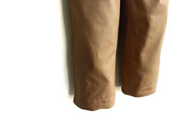 Brena 
 French Trousers 2Tuck