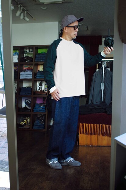 Manual alphabet Ragran Bicolor L/S Tee MA-C-200