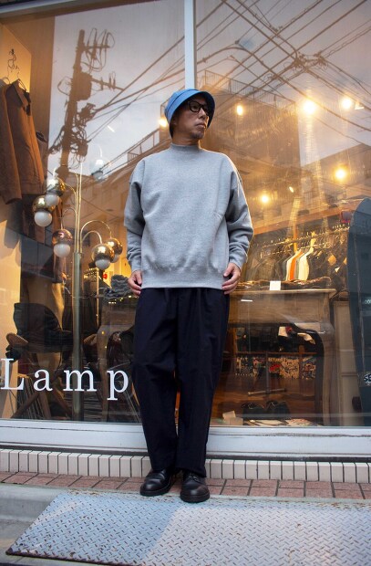 Manual alphabet Azuma Brushed Sweat Mockneck MA-C-227