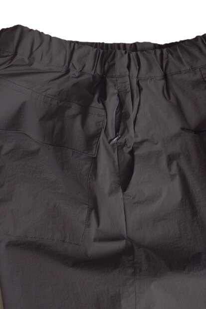 STILL BY HAND PT02252