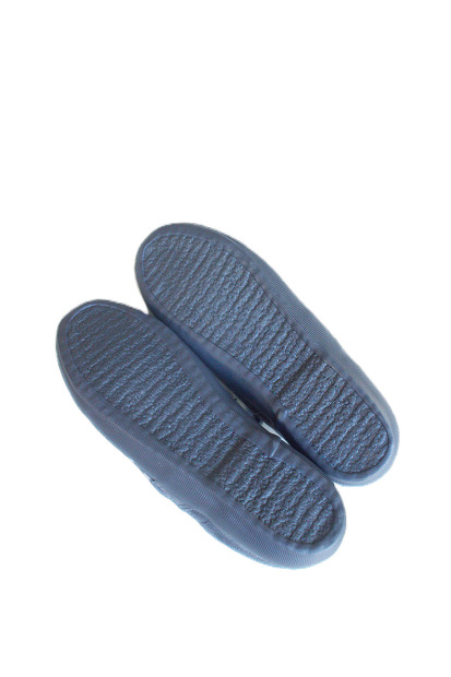 STILL BY HAND REPRODUCTION OF FOUND GERMAN MILITARY TRAINER GD08253