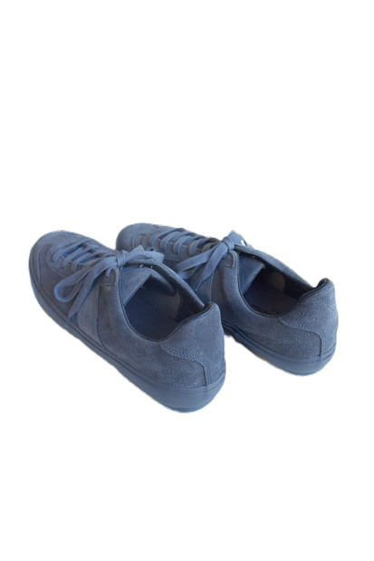 STILL BY HAND REPRODUCTION OF FOUND GERMAN MILITARY TRAINER GD08253
