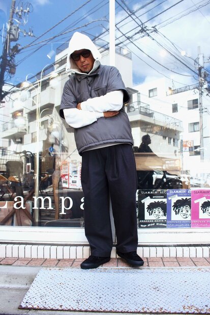 STILL BY HAND 強撚コットンシャンブレー2タックパンツ PT06253
