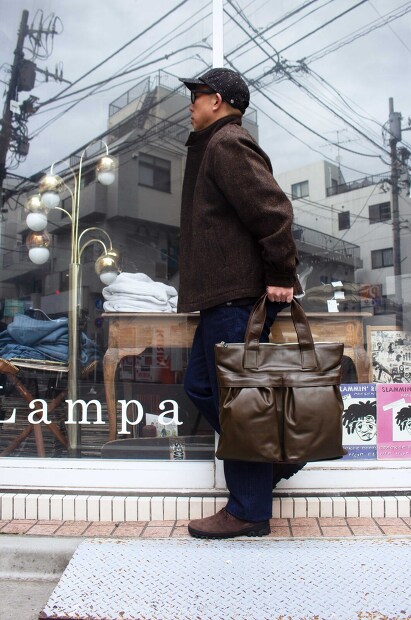 TRIALOGUE STUDIO オールレザーヘルメットバッグ NK045