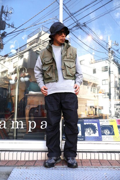 MODMNT PHOTOGRAPHER JKT