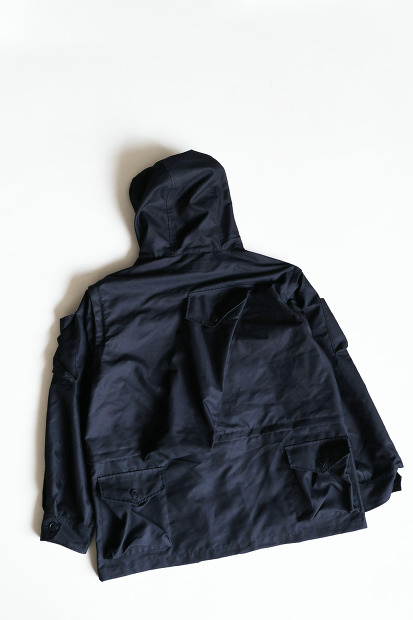 MODMNT PHOTOGRAPHER JKT