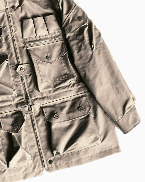 MODMNT PHOTOGRAPHER JKT