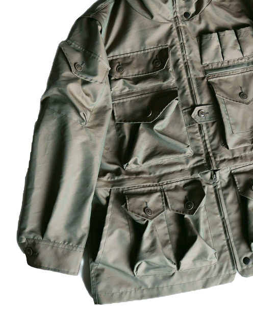 MODMNT PHOTOGRAPHER JKT