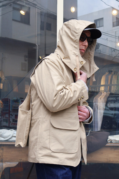 MODMNT TRAVEL JACKET