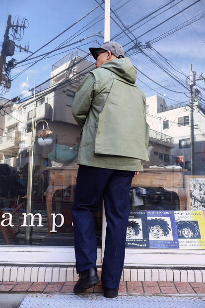 MODMNT TRAVEL JACKET