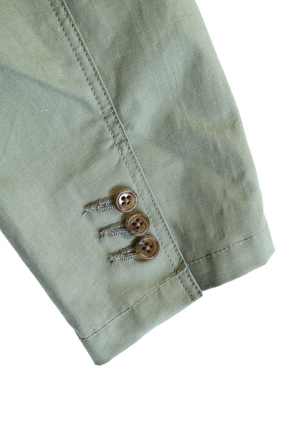 MODMNT TRAVEL JACKET