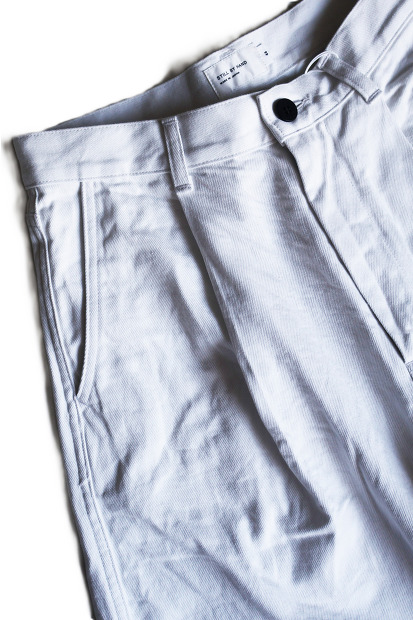 STILL BY HAND ディープタックデニムパンツ DN03261