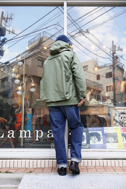 MODMNT TRAVEL JACKET