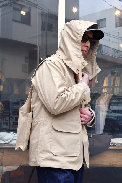 MODMNT TRAVEL JACKET