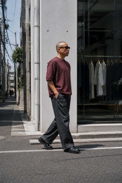 STILL BY HAND KN03262 コットンリネン半袖ニット メンズ 着用 コーディネート 日本製 サマーニット 通販 LAMPA