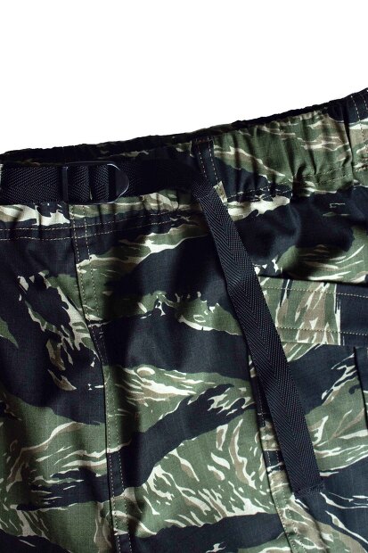 A VONTADE FATIGUE SHORTS VTD-0357-PT2 タイガーカモ ファティーグショーツ メンズ 東京カジュアル コットンリップストップ ショートパンツ 商品画像
