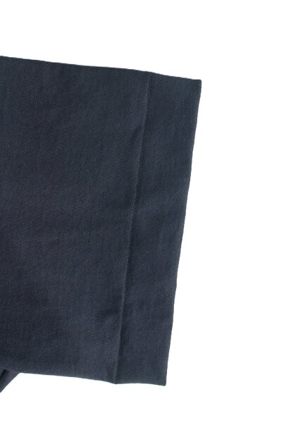 A VONTADE 7.5OZ POCKET T-SHIRTS S/S VTD-0590-CSの着用画像。空紡糸を使用したドライタッチな丸胴ポケットTシャツ。カリッと乾いた肌触りとラギッドな空気感が魅力の日本製Tシャツ。