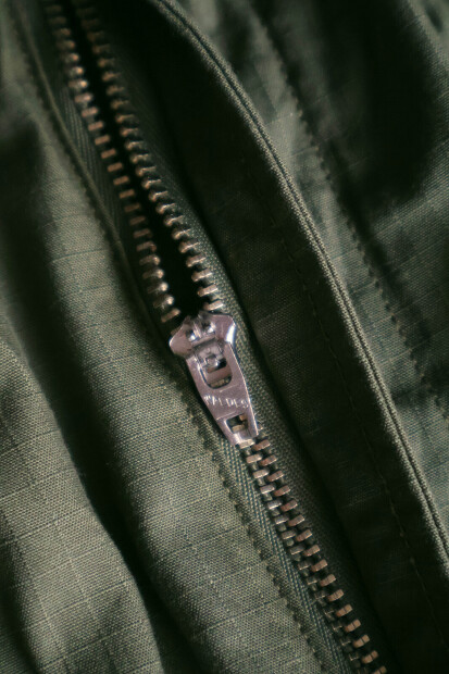 A VONTADE DRAWSTRING CARGO EASY VTD-0515-PT オリーブ リップストップ ドローコード カーゴパンツ 着用画像 CITY RUGGED ミリタリーパンツ 日本製