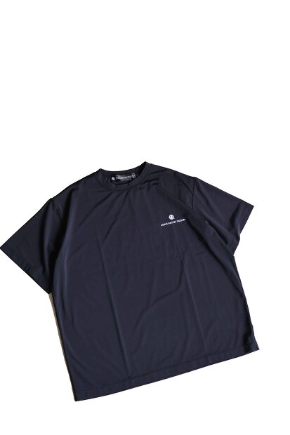 MOUT RECON TAILOR MOUT LOGO T-SHIRTS メンズ高機能Tシャツ 通販の物撮り画像