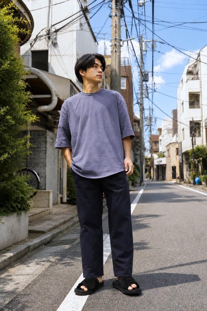 PERS PROJECTS RILEY Q/S C/N TEEのc着用画像 