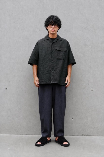 STILL BY HAND ピンタックオープンカラーシャツ SH07261 着用画像