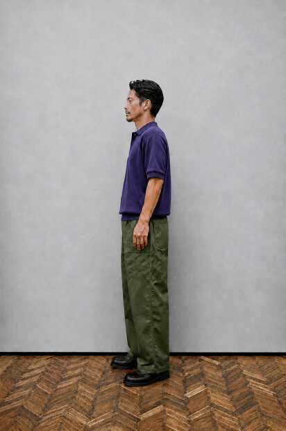 MANUAL ALPHABET ALL TIME COTTON COMPACT YARN POLO MA-K-048 着用画像