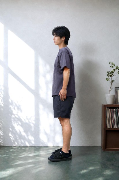 MEANSWHILE FROSTED S/S TEE MW-CT26108 商品画像  着用画像