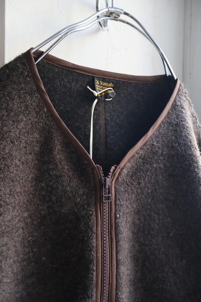 A VONTADE WOOL PILE ZIP CARDIGAN VTD-0652-CS