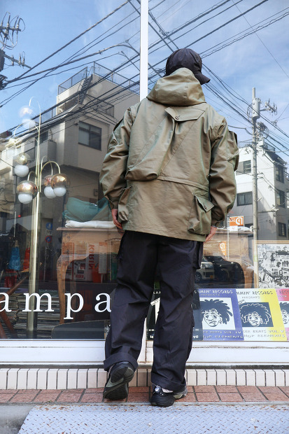 MODMNT PHOTOGRAPHER JKT